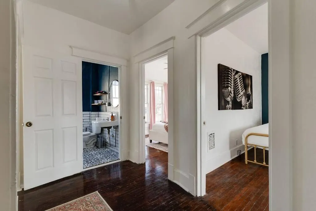 Historic Apt Near Music Row-Hillsboro Village Nashville 0*,