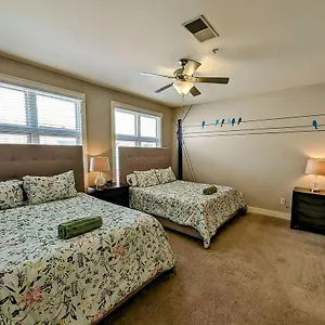  Apartment The Celebrity - Free Parking, Central, Vanderbilt